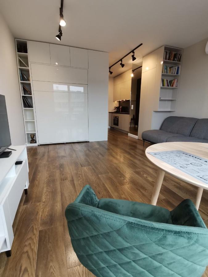 Apartmán Nowoczesny Apartament Z Widokiem Varšava Exteriér fotografie